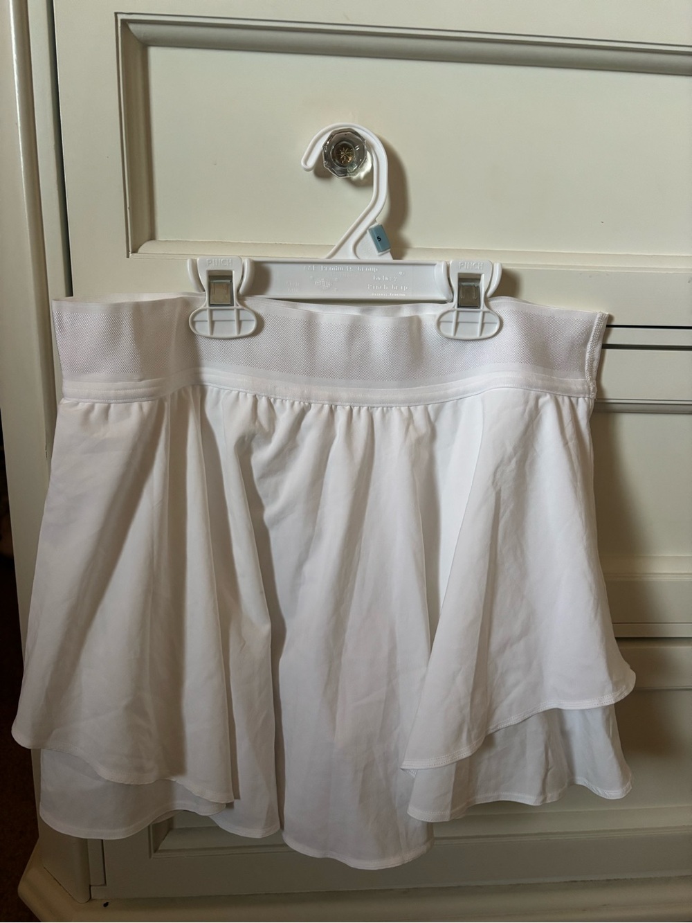 White Women's LULULEMON lined Skirt